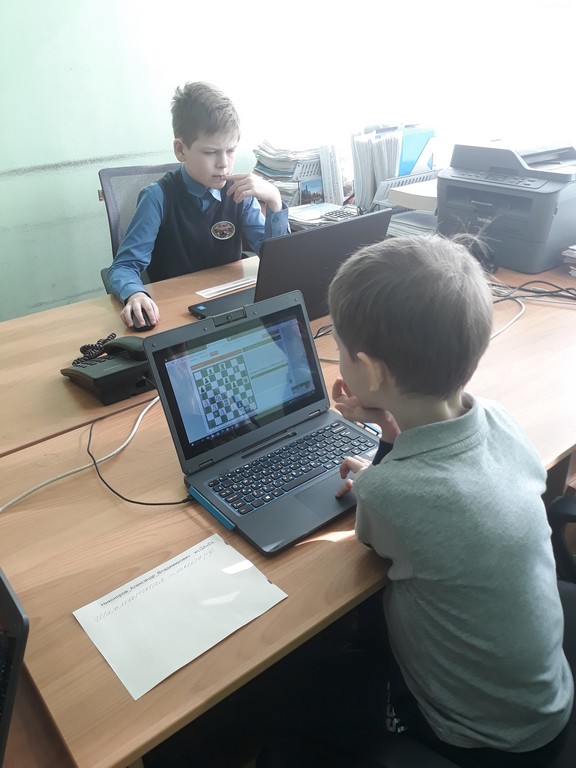 12 апреля – участие команды младших школьников нашего центра образования в региональном этапе Всероссийской шахматной олимпиады